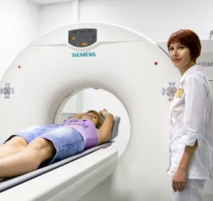 RMN-ul arata ca cavitatea abdominala, cu un preparat de contrast care autoritățile verifică prețul (contrast) RMN-ul arata ca cavitatea abdominala, cu un preparat de contrast care autoritățile verifică prețul