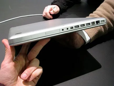 Ce a alege aer macbook sau pro macbook