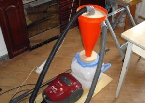 Ciclonul curat de vid cu mâinile lor din materiale de fier vechi din câteva zile (ciclon) Ciclonul aspirator de vid cu mâinile lor din resturi de materiale, pentru câteva zile