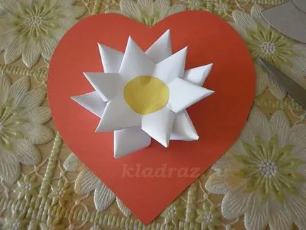 Copiii de appliqué hârtie colorată cu mâinile microni dvs. de selecție