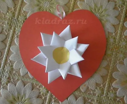 Copiii de appliqué hârtie colorată cu mâinile microni dvs. de selecție