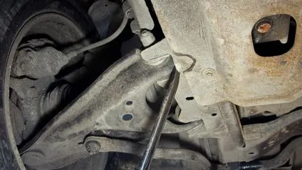 Diagnosticare de parti mobile a vehiculului are loc atât în modul de a face cea mai mare (parte) Diagnosticare de parti mobile a vehiculului are loc atât în modul de a face cel mai mult