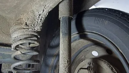 Diagnosticare de parti mobile a vehiculului are loc atât în modul de a face cea mai mare (parte) Diagnosticare de parti mobile a vehiculului are loc atât în modul de a face cel mai mult