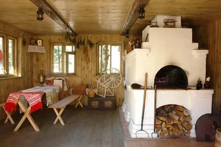Design interior în interiorul casei țară cu mâinile lor, ideea cu fotografii