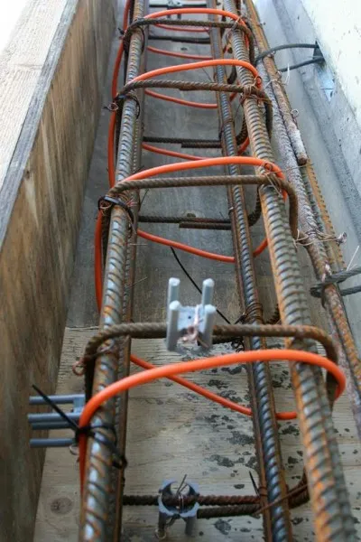 mixturi de beton la temperaturi sub zero, in special turnare
