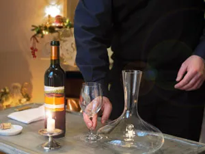 Eticheta de vin de băut, sau să bea vin fără vină (a bea) Eticheta de băut vin, sau bea vin fără vină