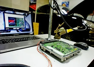ECU sau electronic unitate de control ce este și cum funcționează