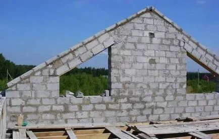 Fronton ce este în formă de arc, rupte, tipuri triunghiulare si alte, constructii, video și fotografii