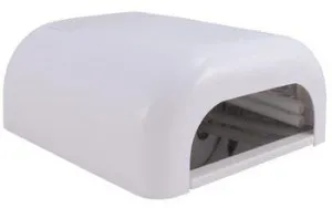 Instrument pentru a construi unghii cu gel