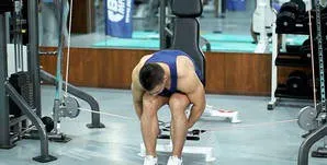 Cum de a pompa in mod eficient muschii pieptului, alfabetul corpului (pectoral) Cum de a pompa in mod eficient muschii pieptului, alfabetul corpului