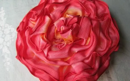 Cum de a face panglici de flori