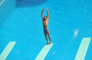 Cum să se scufunde în fotografie piscina dreapta