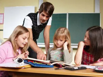 În mod independent, să fie instruit În mod independent, să fie instruit