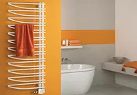 Cum se schimba un port-prosop încălzit în baie cu mâinile lor