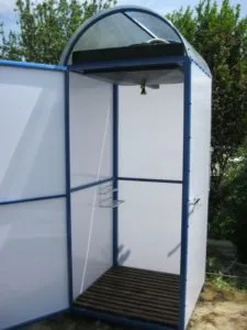 Cum de a construi un duș de la cabana