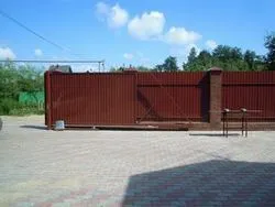 Cum de a construi un gard de metal cu mâinile lor - un lucru ușor (mână) Cum de a construi un gard de metal cu mâinile lor - un lucru ușor