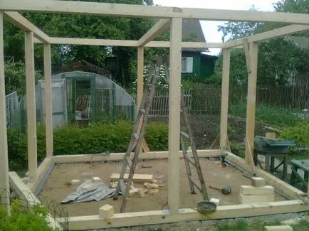 Cum de a construi un foișor în țară cu propriile mâini Cum de a construi un foișor în țară cu propriile mâini