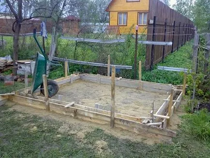 Cum de a construi un foișor în țară cu propriile mâini (lor) Cum de a construi un foișor în țară cu propriile mâini