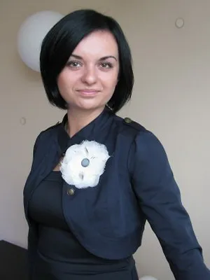 Cum să poarte broșe și fotografii, ce să poarte, și o floare brosa camee brosa