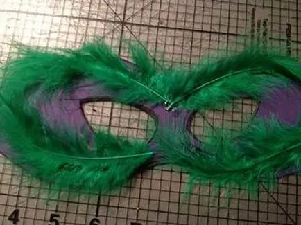 Cum sa faci o masca de carnaval frumos (pentru a face) Cum sa faci o masca de carnaval frumos