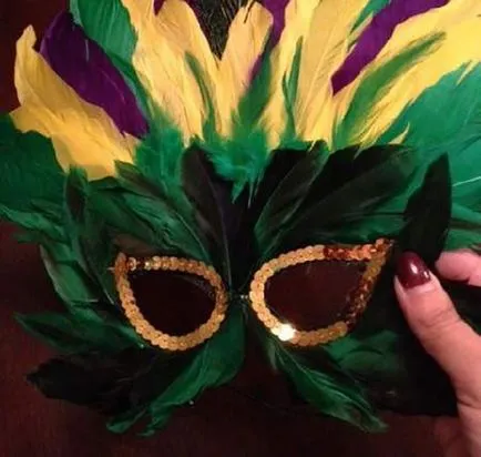 Cum sa faci o masca de carnaval frumos Cum sa faci o masca de carnaval frumos