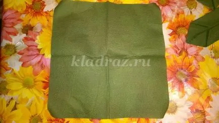 Cum sa faci o floare de la servetele cu mâinile lor în etape, cu fotografii pentru începători