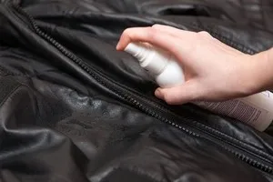 Cum să se spele o geaca de piele la domiciliu Cum să se spele o geaca de piele la domiciliu