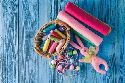 Cum de a juca jucării lână
