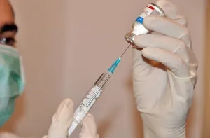 Ca preparate injectabile parabulbarly introduse, care medicamente sunt utilizate în această introducere