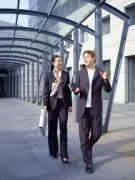 Cum sa faci un râs persoană (sponsor de plasare articole) Cum sa faci un râs persoană
