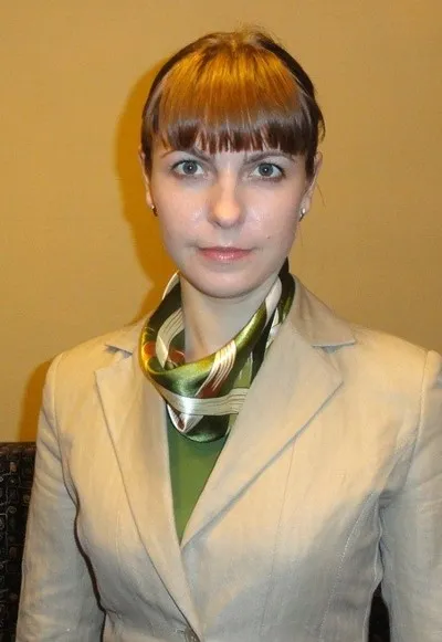 Cum de a lega o eșarfă în jurul gâtului sau o fotografie fular și instrucțiunile video, (Scarf) Cum de a lega o eșarfă în jurul gâtului sau o fotografie eșarfă și instrucțiuni video,