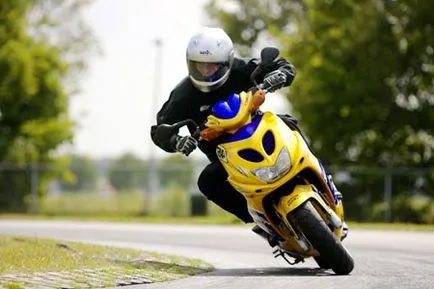 Cumpara un scuter sau motoreta pentru a cumpăra (cumpăra un scuter b / y) Cumpara un scuter sau moped pentru a cumpăra