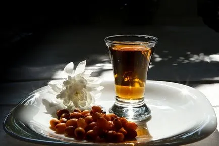 Tinctura la alcool în rețetele de acasă, ls (acasă) Tinctura la alcool în rețetele de acasă, ls