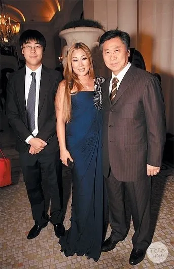 Anita Tsoi subțire Anita Tsoi subțire