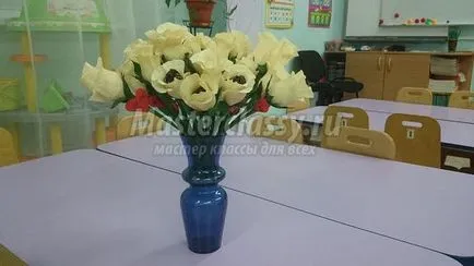 Noi lucrări în tehnica de carton ondulat