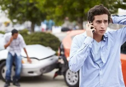 Contactarea o companie de asigurări în urma unui accident posibil, documentele și procedurile de notificare finalizare (recurs) Contactarea o companie de asigurări în urma unui accident posibil, documentele și procedurile de notificare finalizare