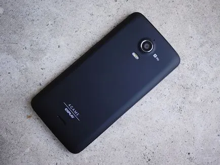 Revizuirea smartphone explay jocuri spiritul 4game c