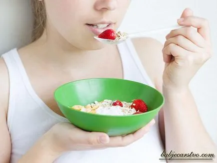 Dieta Fulgi de ovăz - cum să gătească, pierdut comentarii greutate, fotografii (fulgi de ovăz) Dieta Fulgi de ovăz - cum să gătească, pierdute comentarii greutate, fotografii