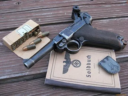 Parabellum german Luger pistol p-08 calibru, caietul de sarcini (TTX) și un dispozitiv (Luger) Parabellum german Luger pistol p-08 calibru, caietul de sarcini (TTX) și dispozitivul