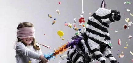 Pinata cu Masterclass mâinile lor cu fotografii și clipuri video (cum se face) Pinata cu Masterclass mâinile lor cu fotografii și video