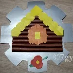 Artizanat din șabloane de hârtie și aplicații colorate