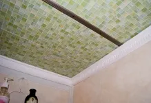 Plafoanele de panouri de plastic și o dimensiune a fotografiei, mâinile în cameră, Leroy Merlin, video, ca (plastic) Plafoanele de panouri de plastic și o dimensiune a fotografiei, mâinile în cameră, Leroy Merlin, videoclipul ca
