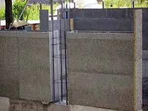 Proiecte case de vară la cabane cu verandă, terasă și bucătărie de vară