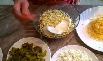 salate simple și delicioase cu carne de pui - pas cu pas retete cu fotografii