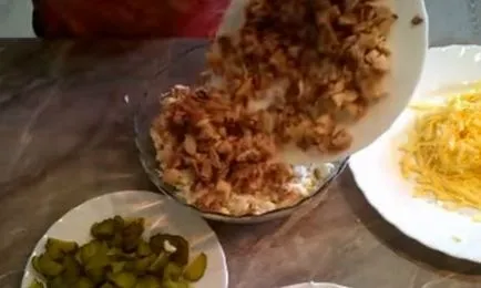 salate simple și delicioase cu carne de pui - pas cu pas retete cu fotografii