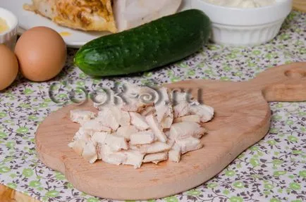 Salata „fiesta“ cu carne de pui, ananas și ciuperci - un pas cu pas reteta cu fotografii, salate