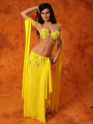 Cele mai frumoase costume pentru dans oriental, tinutele pentru fotografie dans din buric