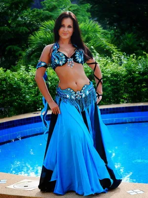 Cele mai frumoase costume pentru dans oriental, tinutele pentru fotografie dans din buric