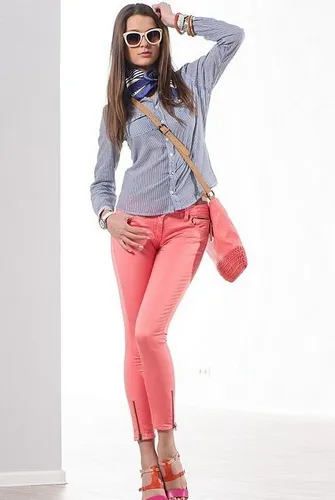 Din ceea ce sa poarte pantaloni trei sferturi de vară, femei sfaturi de moda (pantaloni) Din ceea ce sa poarte pantaloni trei sferturi de vară, femei de sfaturi de moda