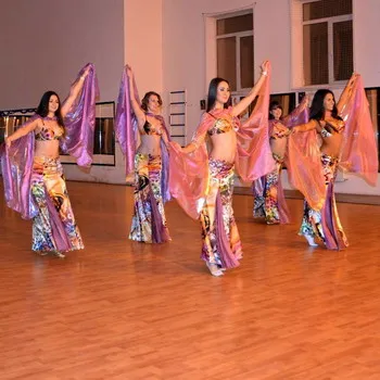Cele mai frumoase costume pentru dans oriental, tinutele pentru fotografie dans din buric